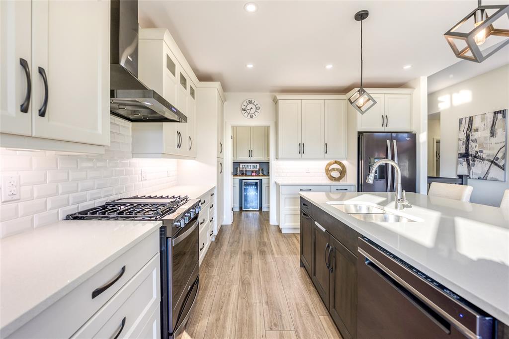 194 SANDPIPER Drive, Sarnia, Ontario, Canada