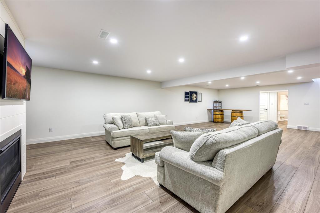 194 SANDPIPER Drive, Sarnia, Ontario, Canada