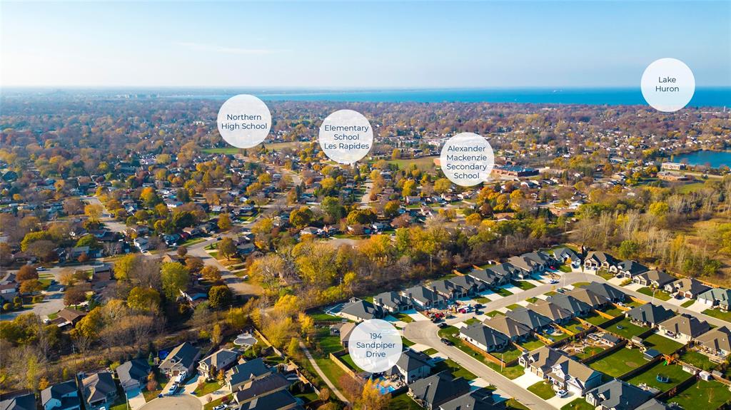 194 SANDPIPER Drive, Sarnia, Ontario, Canada