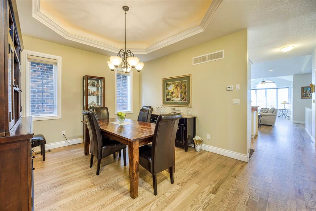 6747 ST ANDREWS Circle, Plympton-Wyoming, Ontario, Canada