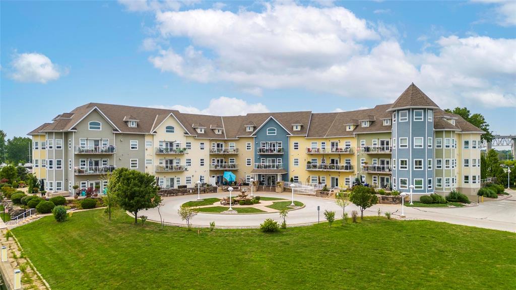 1550 VENETIAN Boulevard Unit# 206, Point Edward, Ontario, Canada