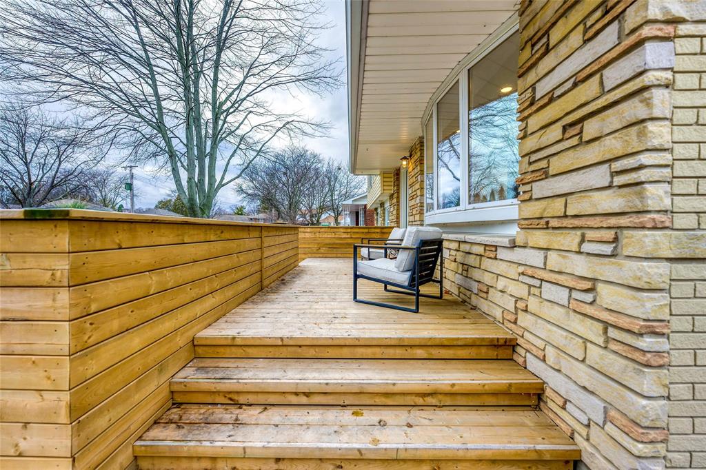 684 AMESBURY Court, Sarnia, Ontario, Canada