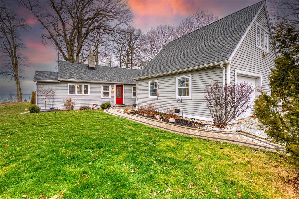 3182 DANA Street, Plympton-Wyoming, Ontario, Canada
