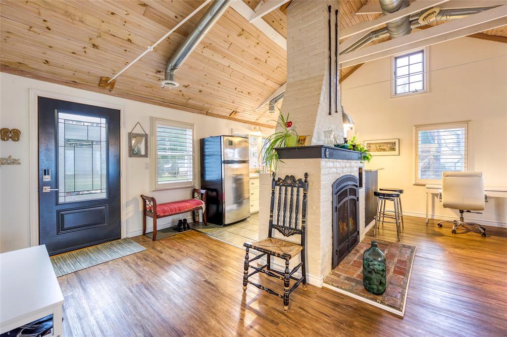 3182 DANA Street, Plympton-Wyoming, Ontario, Canada