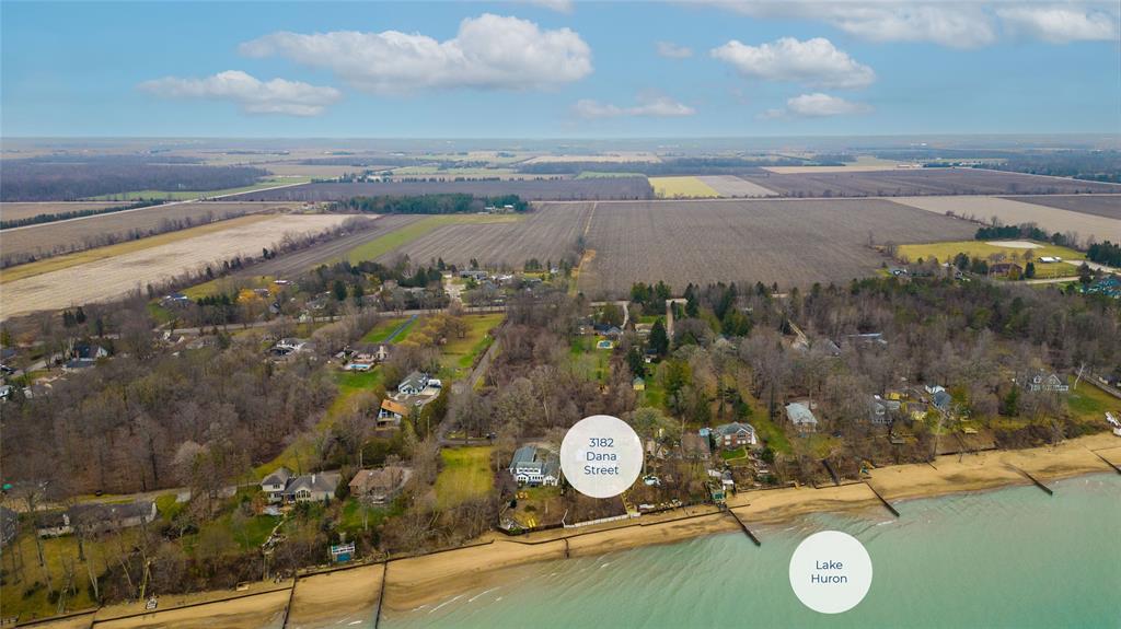 3182 DANA Street, Plympton-Wyoming, Ontario, Canada