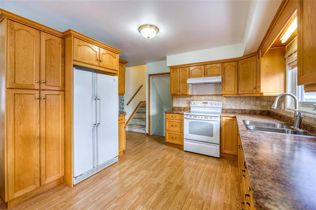 283 CAMERON Street, St. Clair, Ontario, Canada
