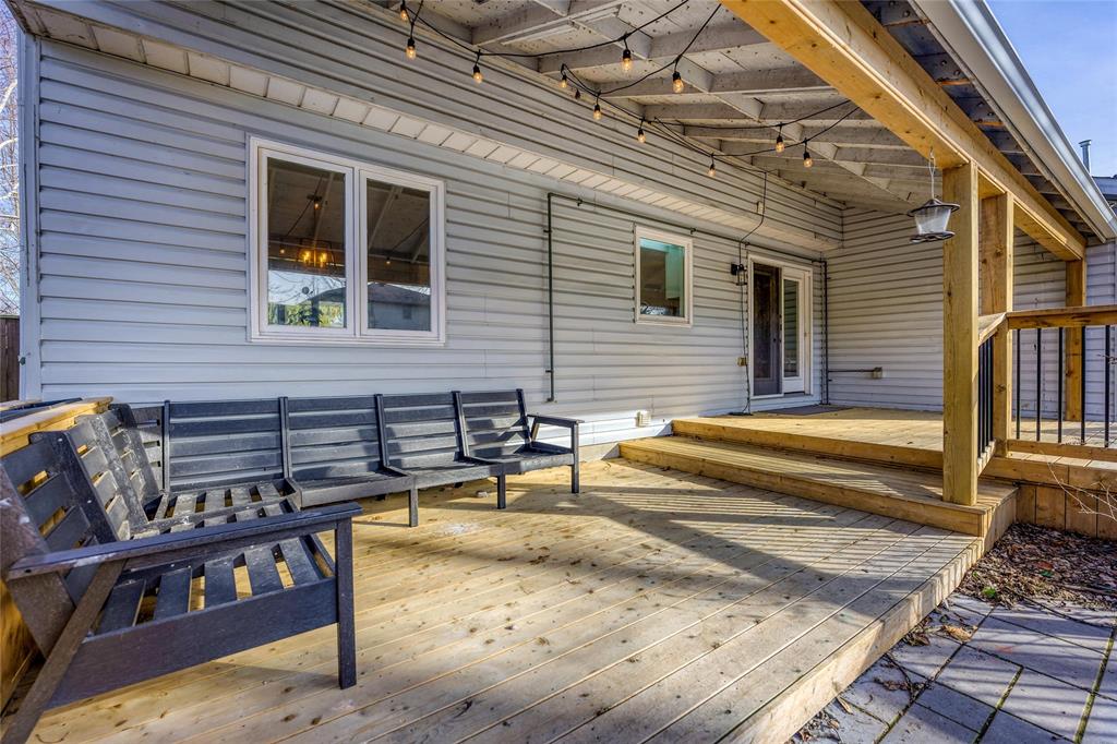 2374 SCHAFER Court, Sarnia, Ontario, Canada