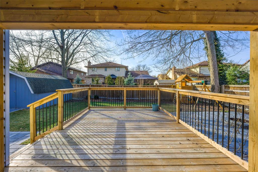 2374 SCHAFER Court, Sarnia, Ontario, Canada