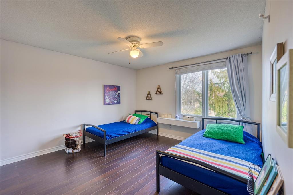 2374 SCHAFER Court, Sarnia, Ontario, Canada