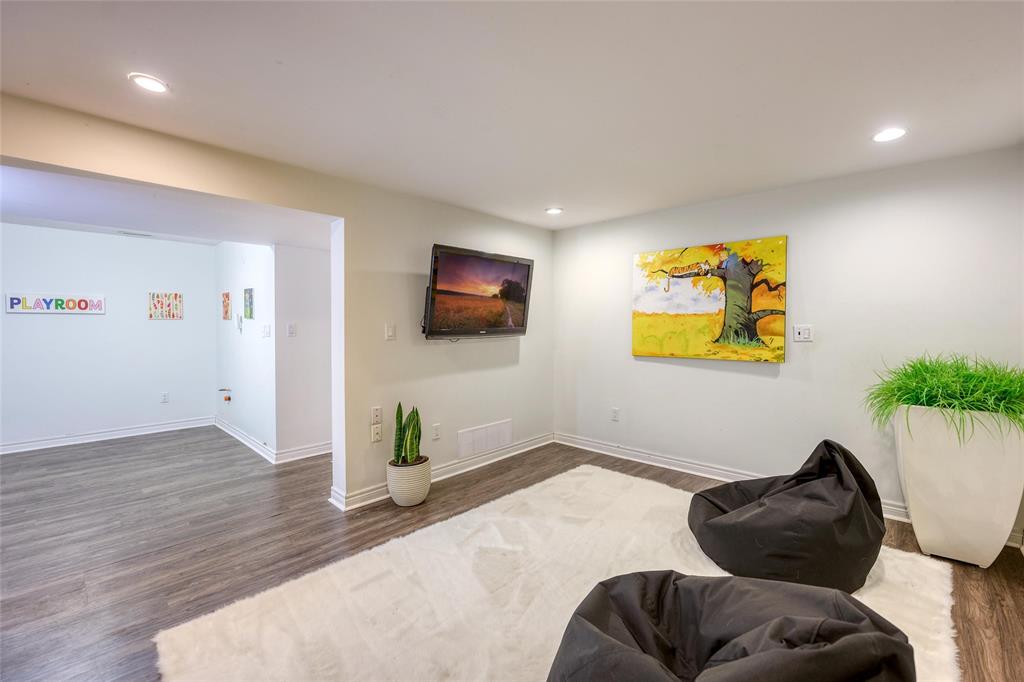 2374 SCHAFER Court, Sarnia, Ontario, Canada