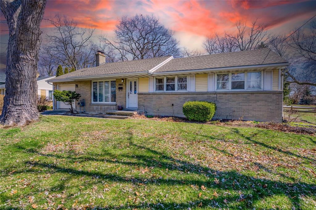 1566 HOWSTON Avenue, Sarnia, Ontario, Canada