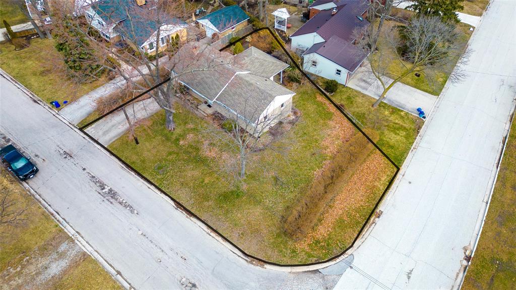 1566 HOWSTON Avenue, Sarnia, Ontario, Canada