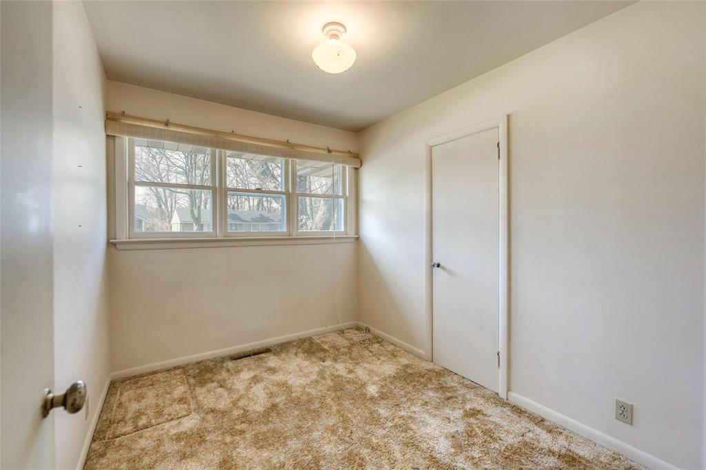 1566 HOWSTON Avenue, Sarnia, Ontario, Canada