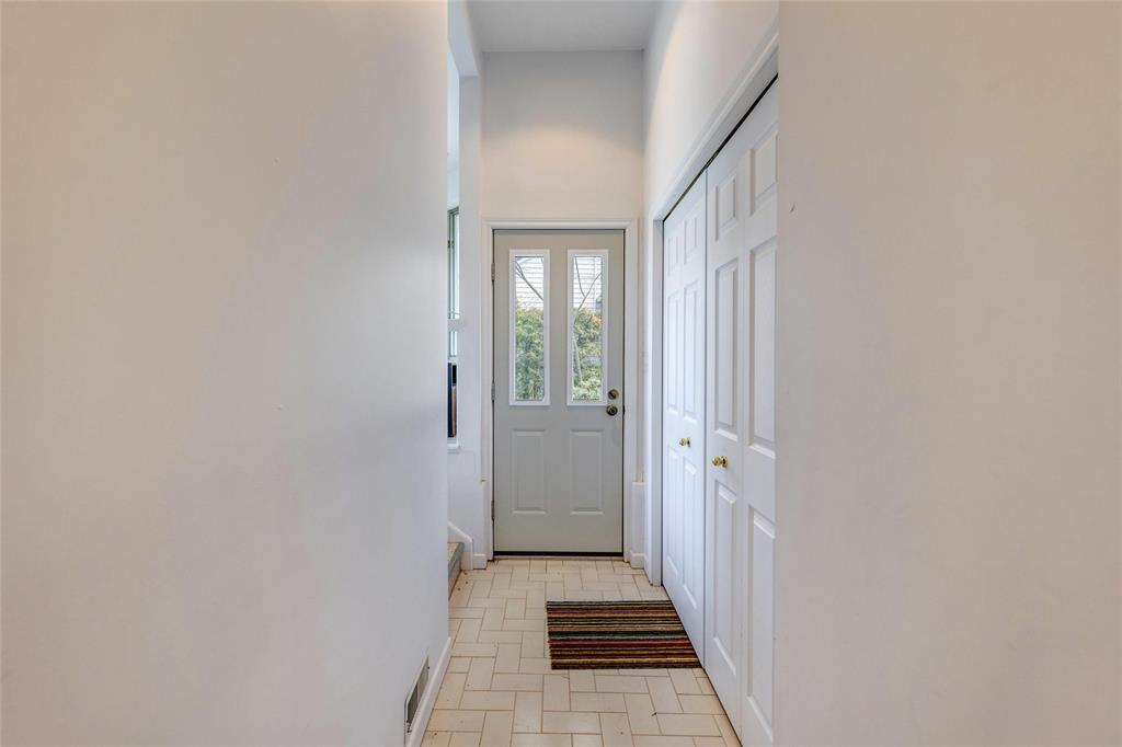 1566 HOWSTON Avenue, Sarnia, Ontario, Canada