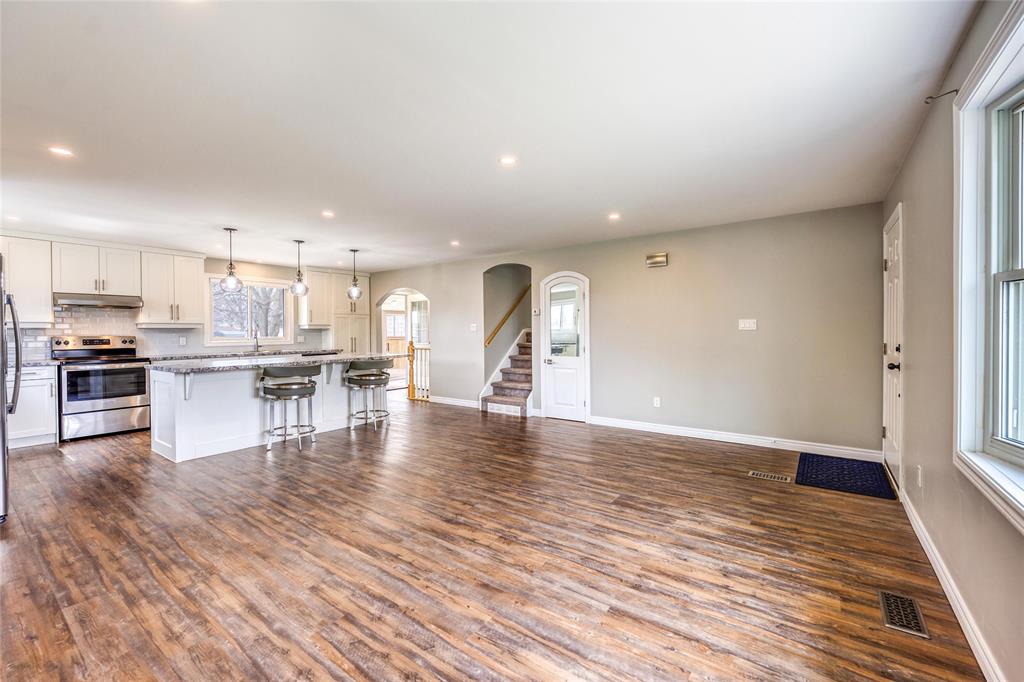 1541 COLBORNE Road, Sarnia, Ontario, Canada