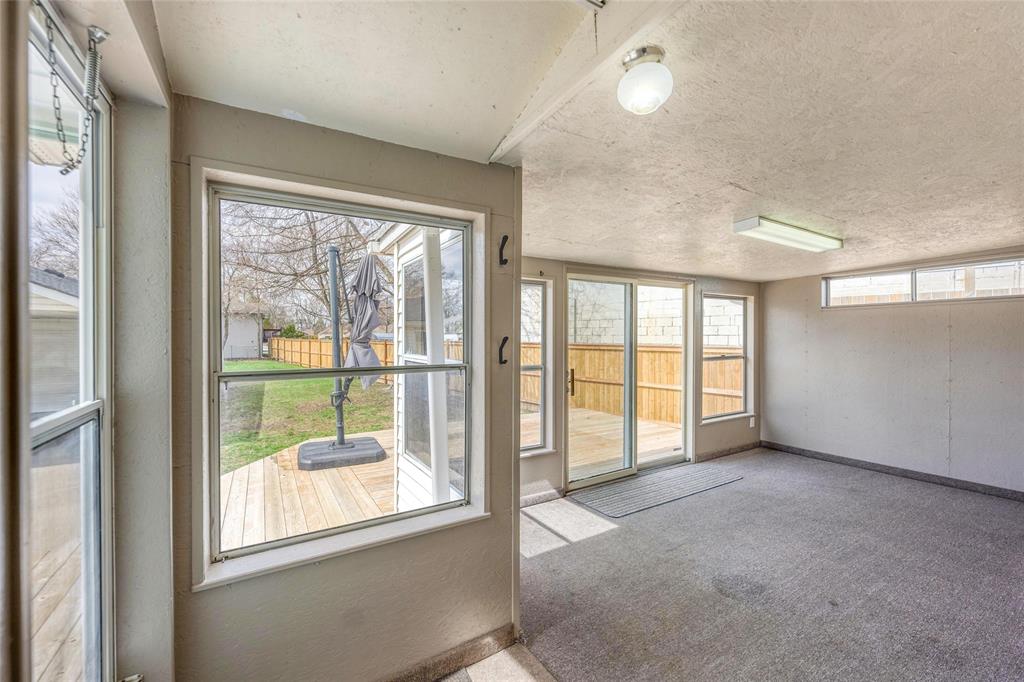 1541 COLBORNE Road, Sarnia, Ontario, Canada