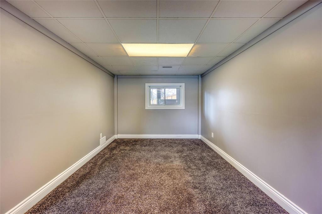 1541 COLBORNE Road, Sarnia, Ontario, Canada