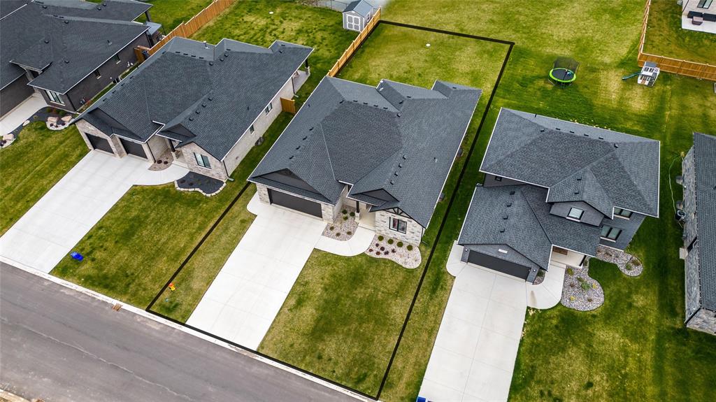 3566 MIA Lane, Plympton-Wyoming, Ontario, Canada