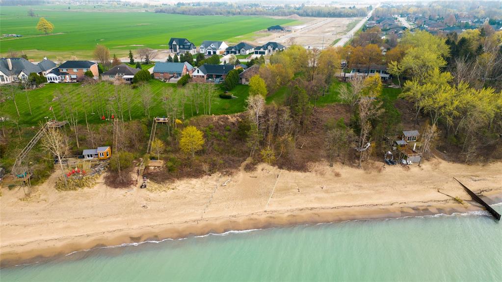 3566 MIA Lane, Plympton-Wyoming, Ontario, Canada