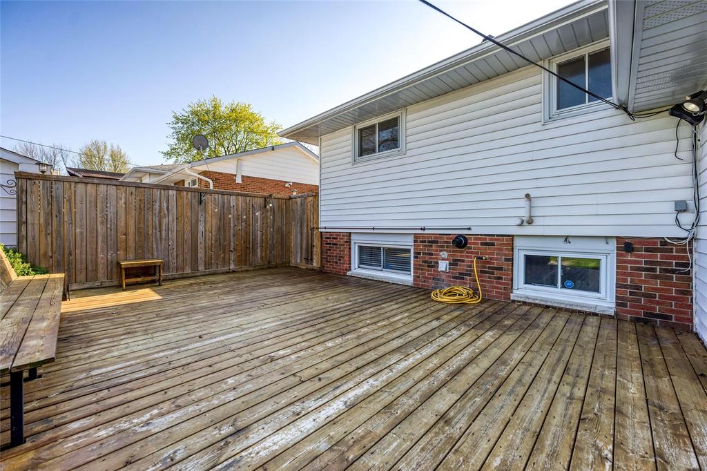 1590 MC GEE Street, Sarnia, Ontario, Canada