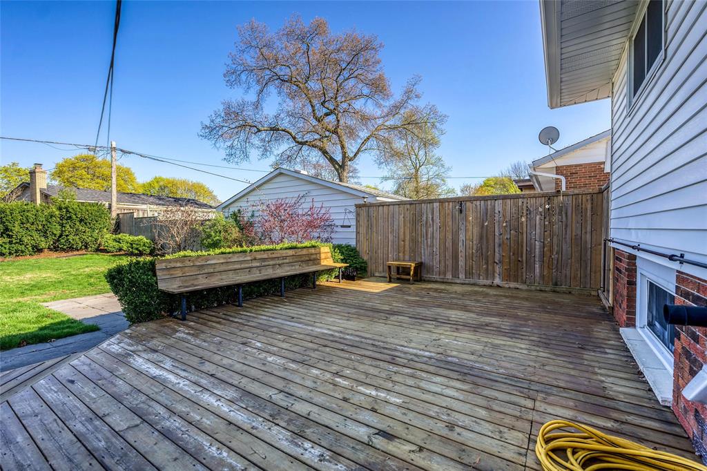 1590 MC GEE Street, Sarnia, Ontario, Canada