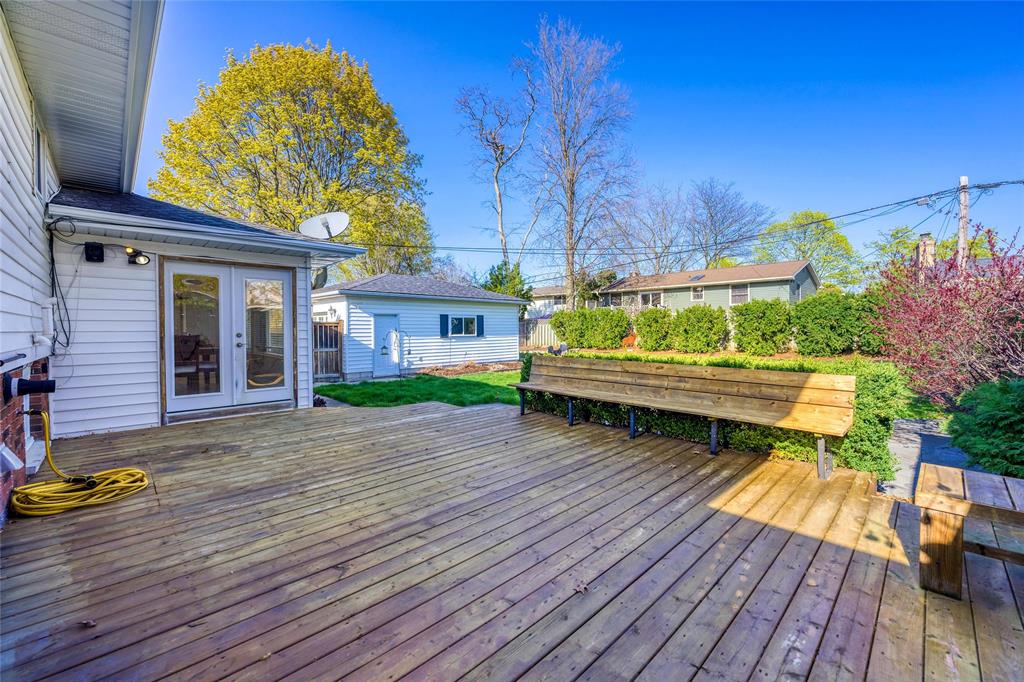 1590 MC GEE Street, Sarnia, Ontario, Canada