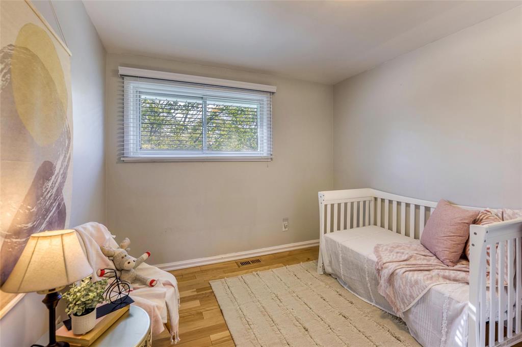 1590 MC GEE Street, Sarnia, Ontario, Canada