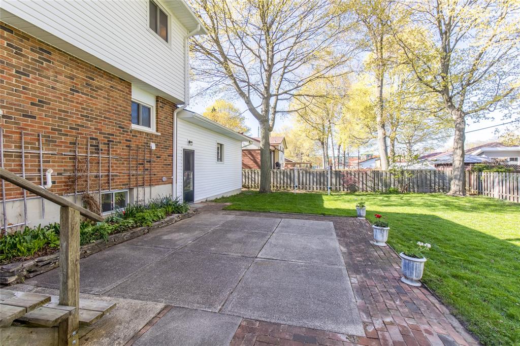 1940 KENWICK Street, Sarnia, Ontario, Canada