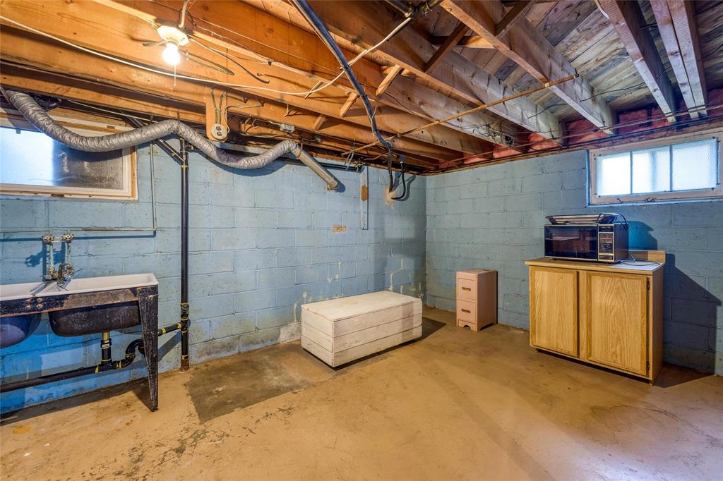 191 1/2 GORDON Street, Sarnia, Ontario, Canada