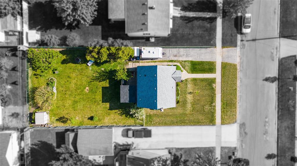 916 WOODLAND Avenue, Sarnia, Ontario, Canada