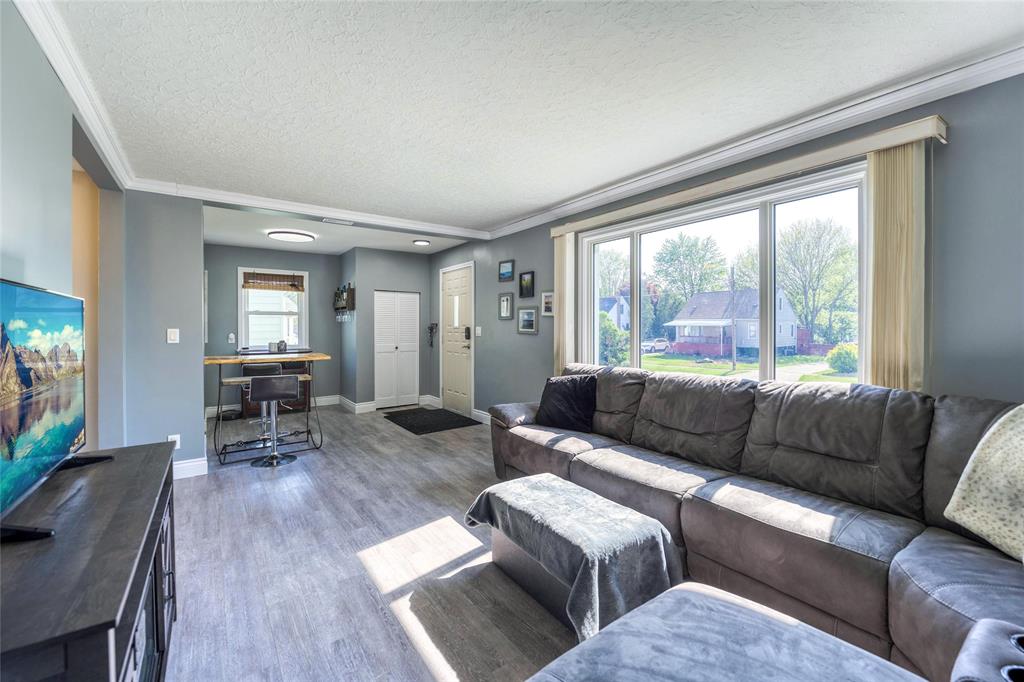 916 WOODLAND Avenue, Sarnia, Ontario, Canada