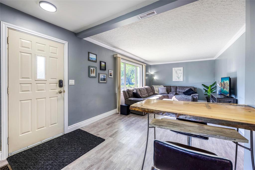 916 WOODLAND Avenue, Sarnia, Ontario, Canada