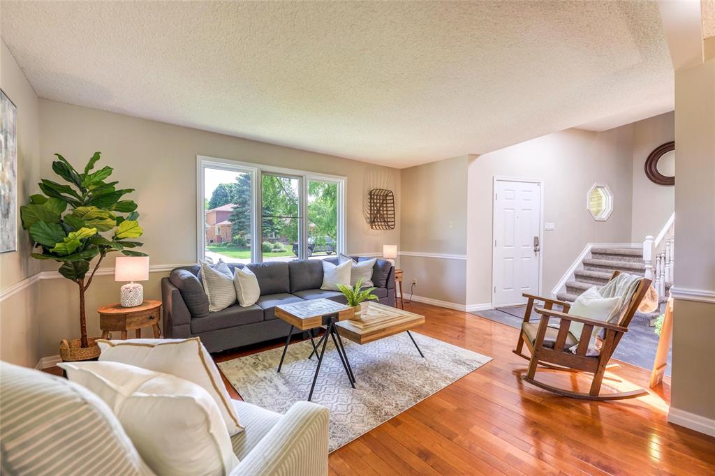 1711 TRINITY Crescent, Sarnia, Ontario, Canada