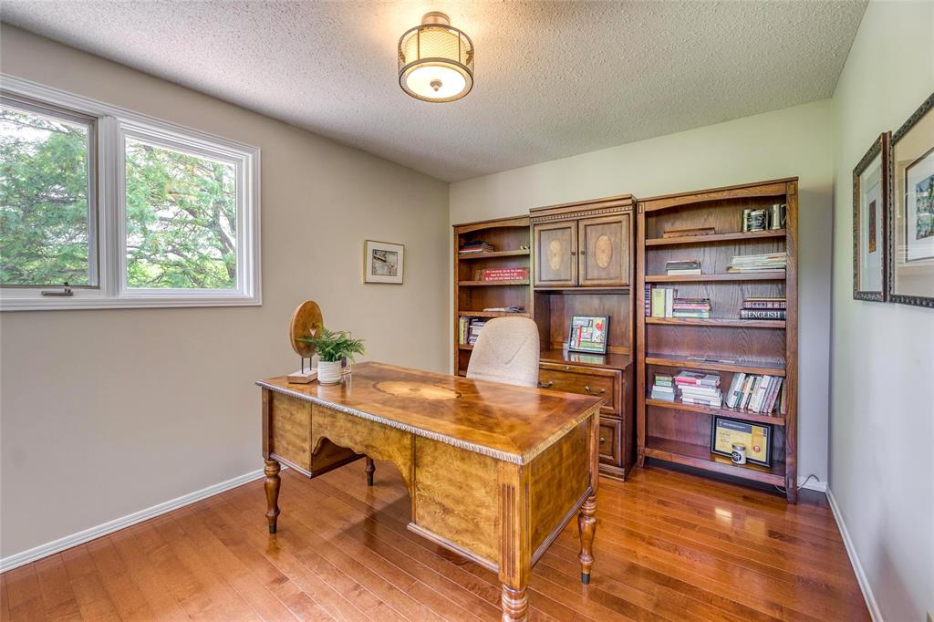1711 TRINITY Crescent, Sarnia, Ontario, Canada