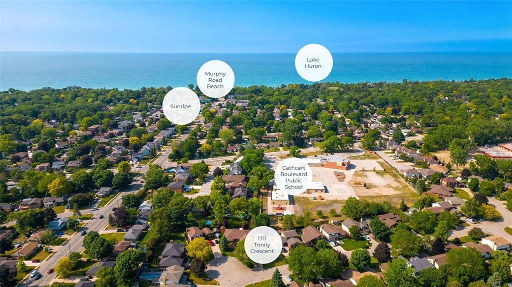1711 TRINITY Crescent, Sarnia, Ontario, Canada