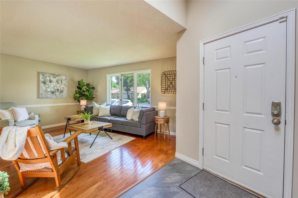 1711 TRINITY Crescent, Sarnia, Ontario, Canada