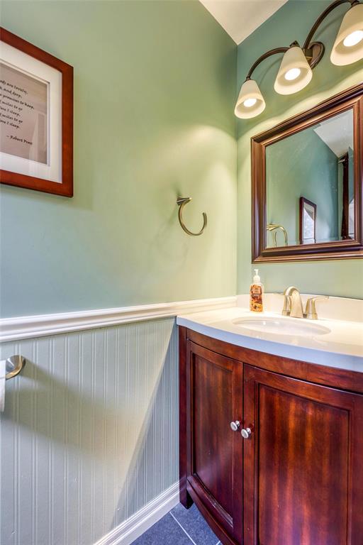 1711 TRINITY Crescent, Sarnia, Ontario, Canada