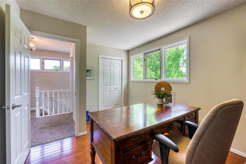1711 TRINITY Crescent, Sarnia, Ontario, Canada