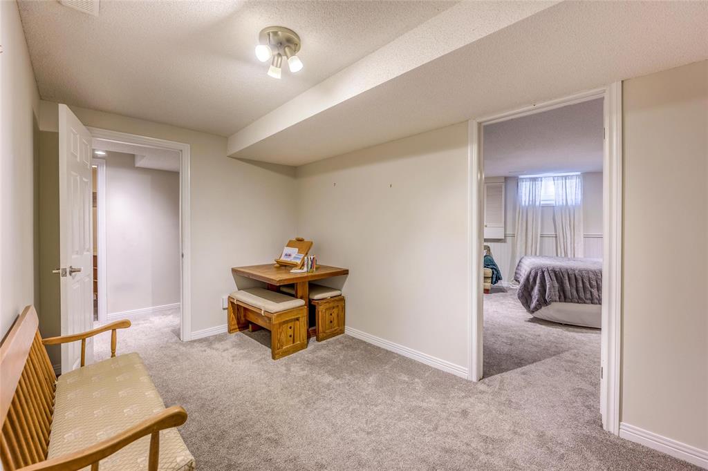 1711 TRINITY Crescent, Sarnia, Ontario, Canada