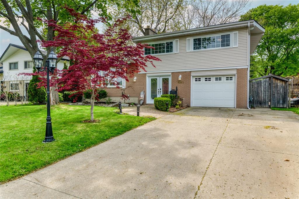 1585 MC GEE Street, Sarnia, Ontario, Canada