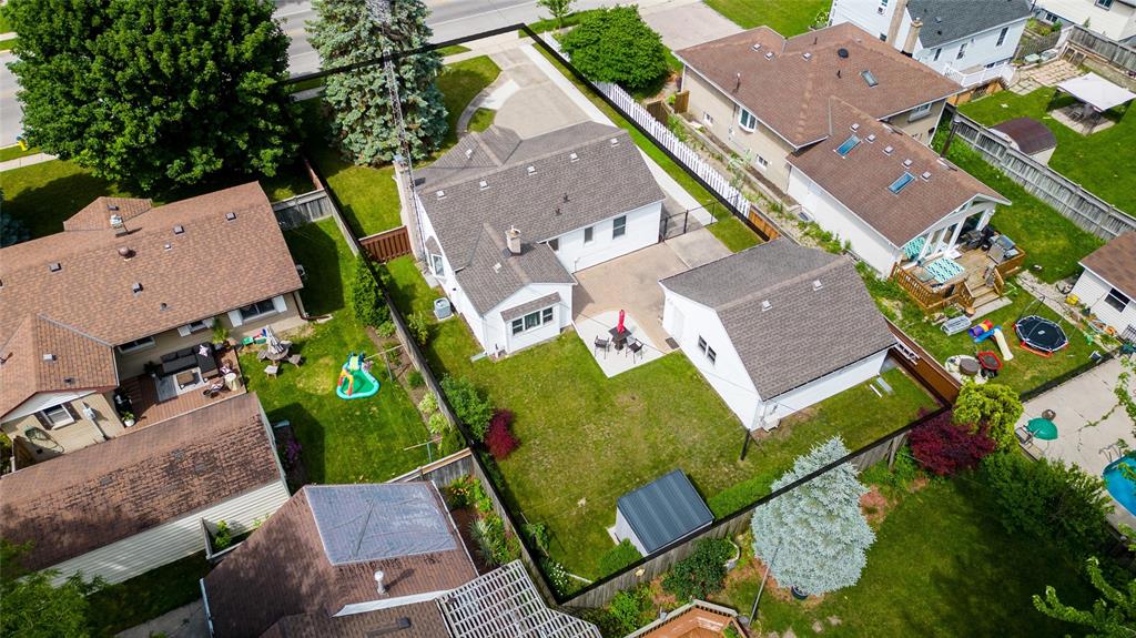 705 MICHIGAN Avenue, Point Edward, Ontario, Canada