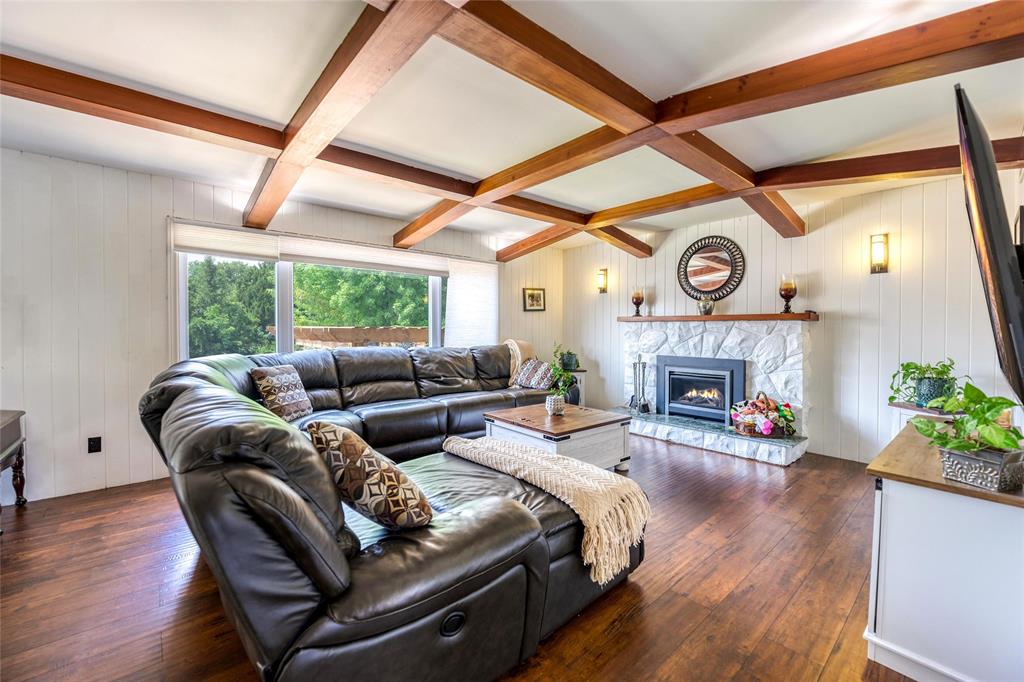 1073 SALISBURY Street, Sarnia, Ontario, Canada