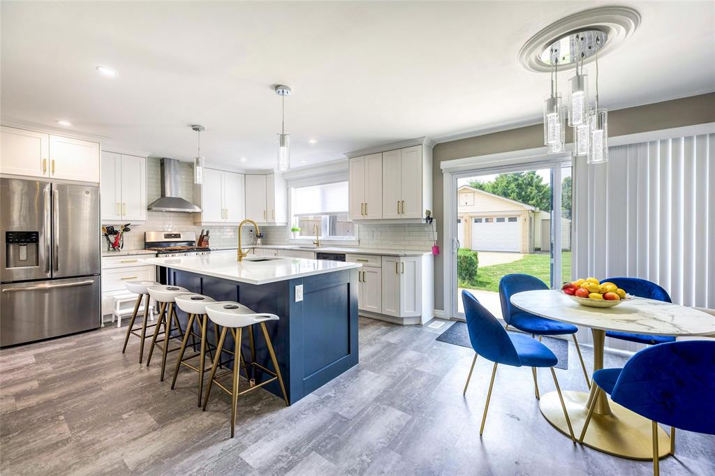 1073 SALISBURY Street, Sarnia, Ontario, Canada
