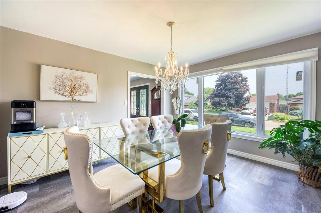 1073 SALISBURY Street, Sarnia, Ontario, Canada