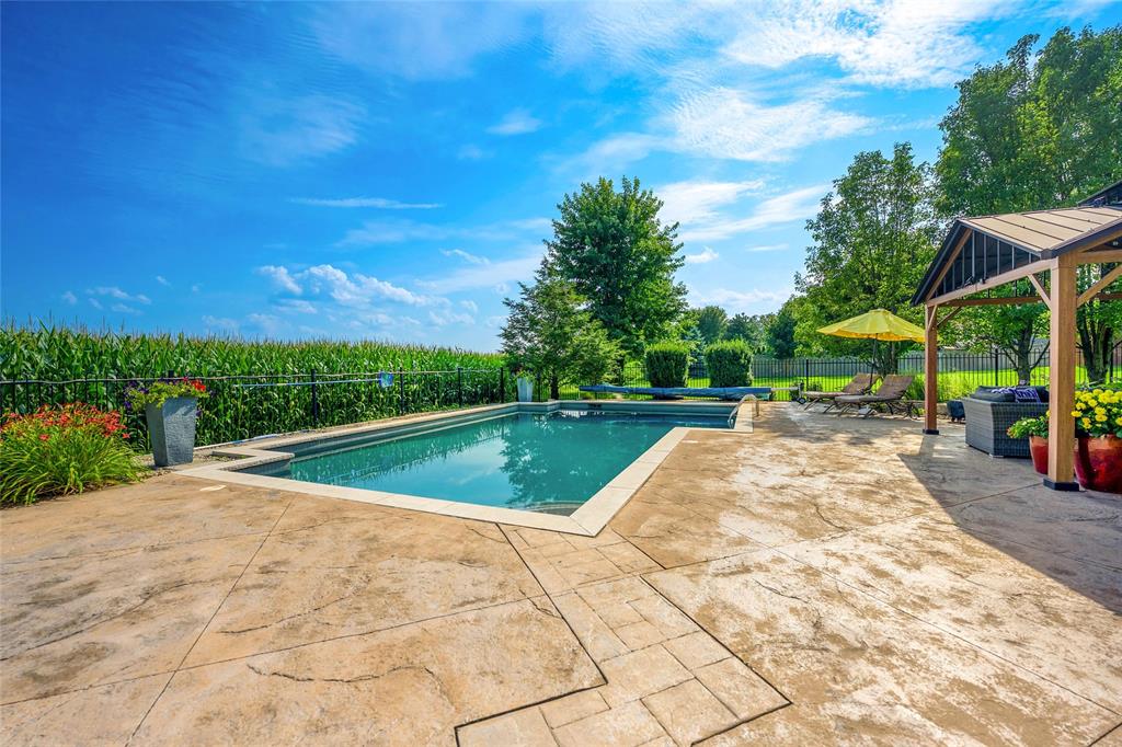 1707 BLACKWELL Road, Sarnia, Ontario, Canada