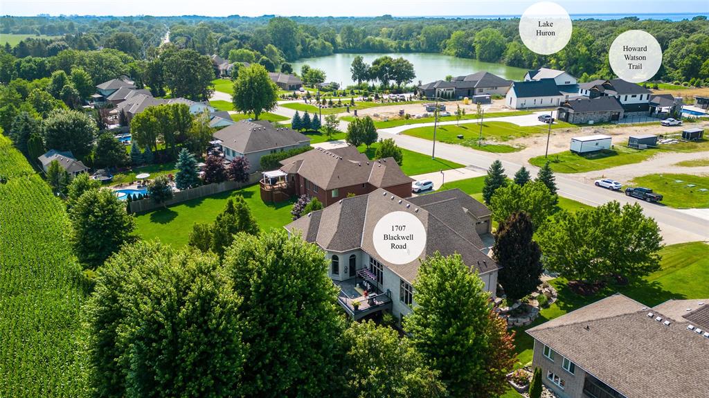 1707 BLACKWELL Road, Sarnia, Ontario, Canada