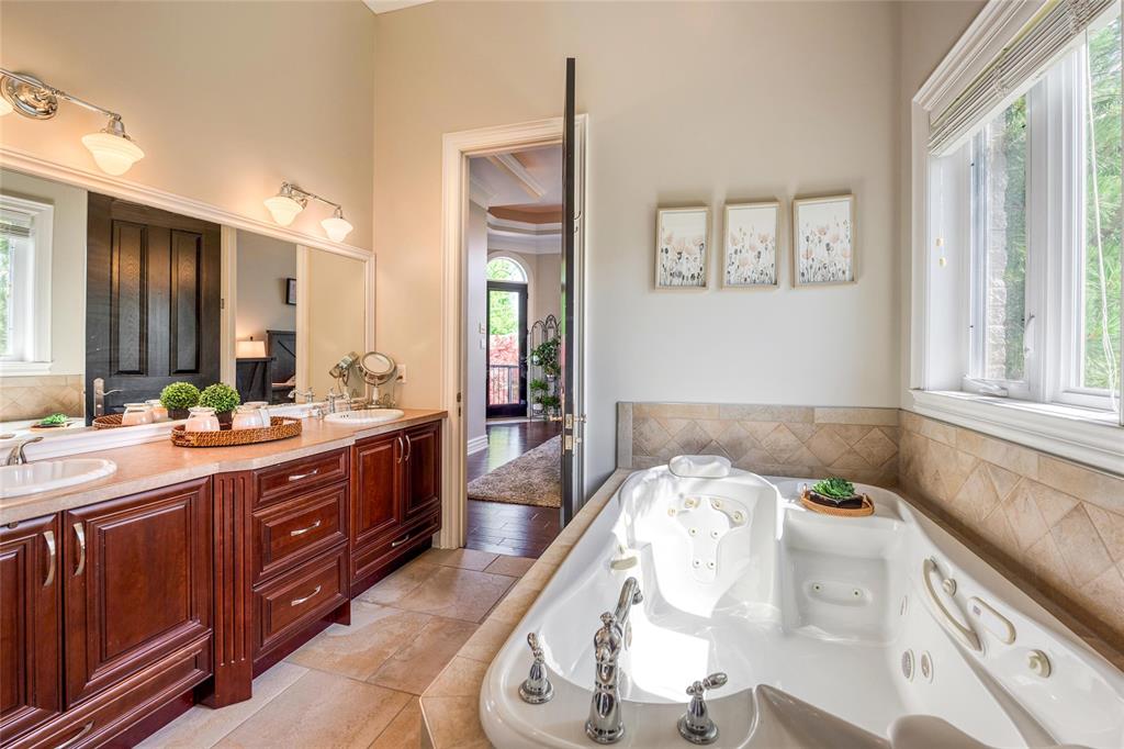 1707 BLACKWELL Road, Sarnia, Ontario, Canada
