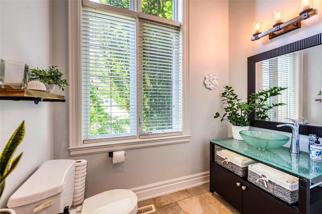 1707 BLACKWELL Road, Sarnia, Ontario, Canada