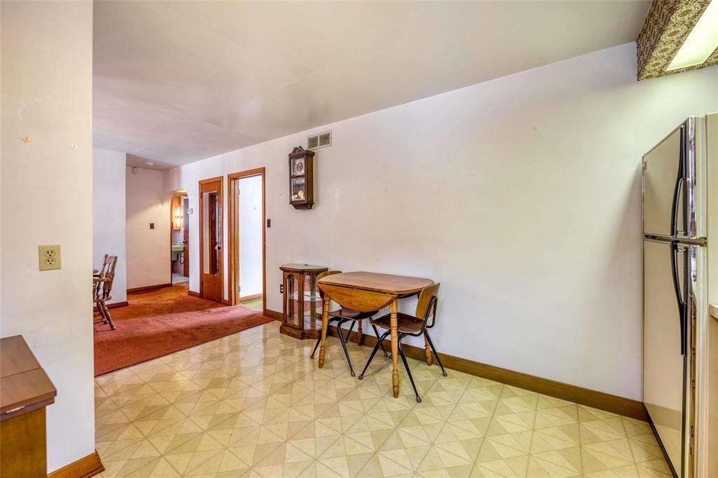 516 HOLLYWOOD Place, Sarnia, Ontario, Canada