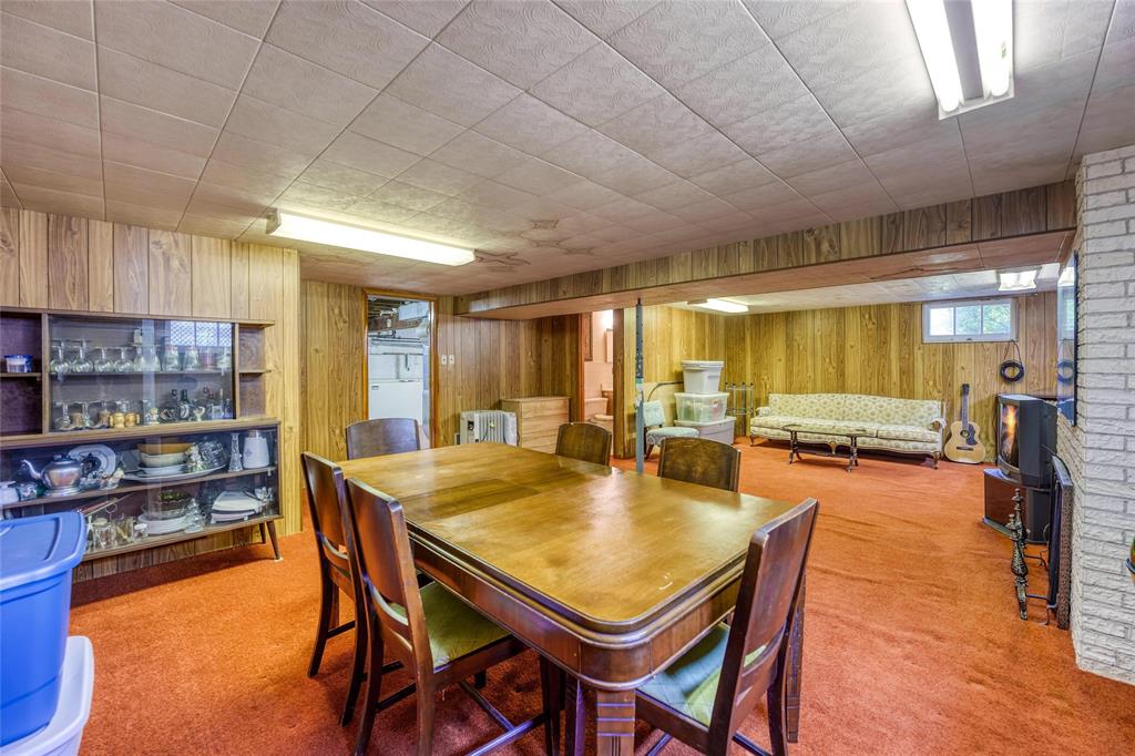 516 HOLLYWOOD Place, Sarnia, Ontario, Canada